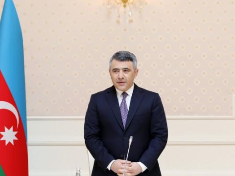 Ali Məhkəmənin yeni hakimləri kollektivə təqdim olundu - FOTO