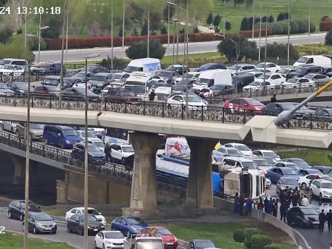 Qəza səbəbindən bağlanan prospekt açıldı