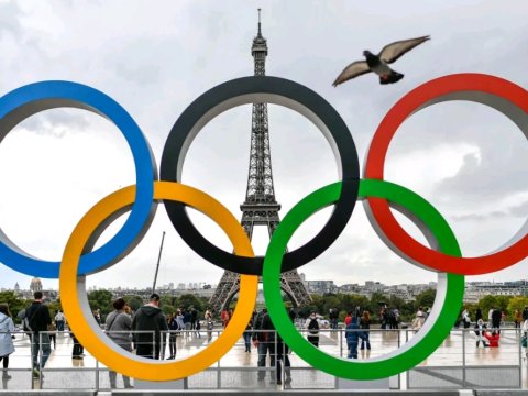 Tam tərkibdə Parisə lisenziya QAZANDILAR
