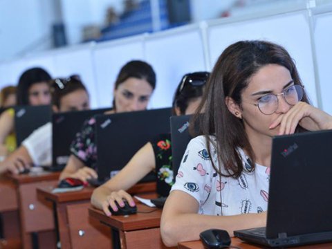 İş yerini dəyişmək istəyən müəllimlərə MÜRACİƏT