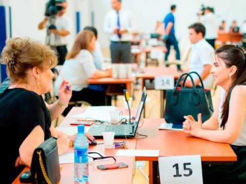 Müəllimlərin yerdəyişmə müsabiqəsinə qeydiyyat yekunlaşdı