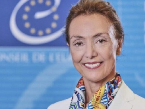 Avropa Şurasının baş katibi Ermənistanda - Etiraz aksiyası ilə qarşıladılar