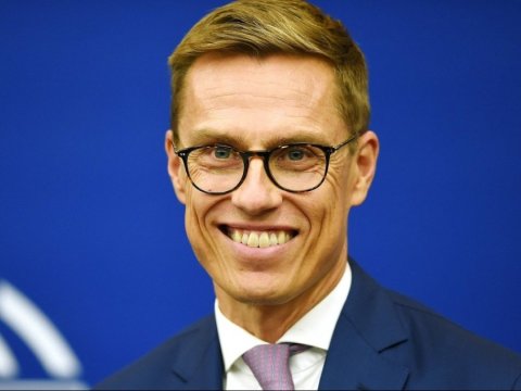 Ukraynada sülhün yeganə yolu döyüş meydanındadır - Finlandiya prezidenti