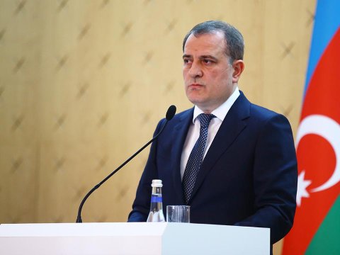 Ceyhun Bayramov Qırğızıstana GETDİ