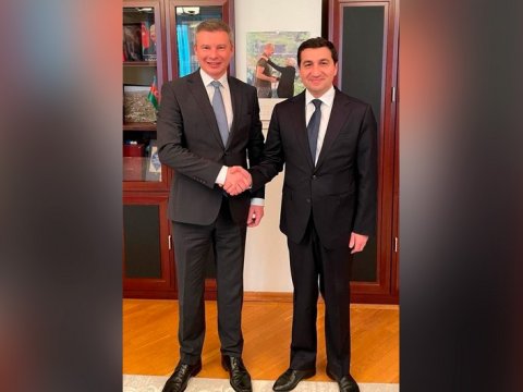 Hikmət Hacıyev Ukrayna səfiri ilə GÖRÜŞDÜ