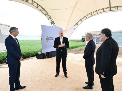 Prezident Hacıqabulda suvarma qurğuları kompleksi ilə tanış oldu - FOTO