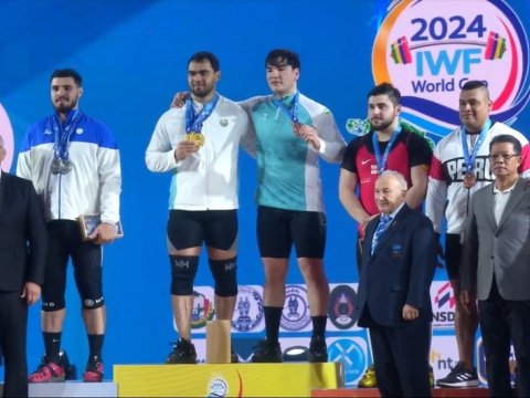Dadaş Dadaşbəyli Tailandda 3 medal qazandı 