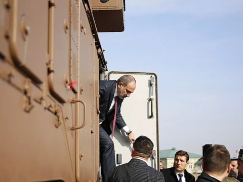 Paşinyan yenə Rusiyanı tənqid etdi 