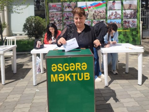 Əsgərlərə məktub yazdılar - FOTO