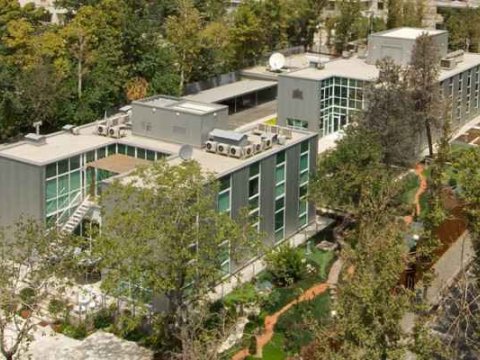 Niderland İrandakı səfirliyini bağlayır 