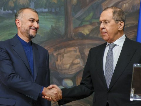 Lavrov İranlı həmkarı ilə Yaxın Şərqi müzakirə etdi 