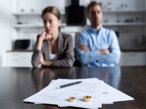 Azərbaycanda boşanmalar niyə artır? - VİDEO 