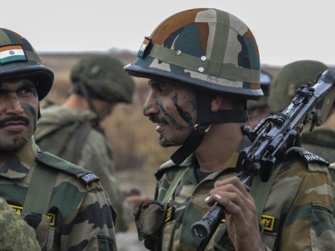 Hindistan hərbçiləri Maldiv adalarını tərk edir