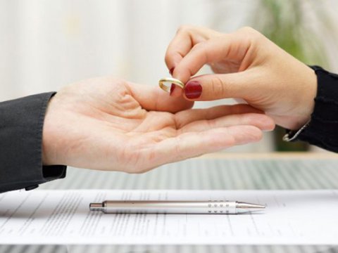 Azərbaycanda dəhşətli statistika: Evlənənlərin yarısı qədər BOŞANMA