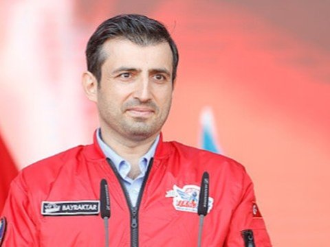 Selçuk Bayraktardan PKK tərəfdarına CAVAB