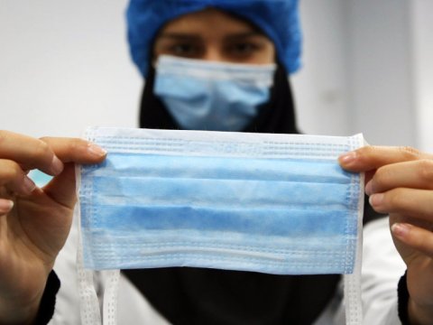 Bu tibb işçilərinin əməkhaqlarına əlavənin müddəti artırıldı