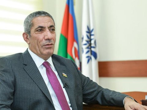 Siyavuş Novruzov kərbəlayı olmaq İSTƏYİR