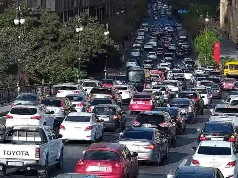 Bakının tıxaclı YOLLARI 