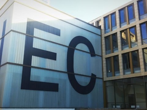 UNEC beynəlxalq reytinqdə dünya universitetləri ilə eyni qrupda