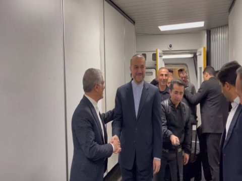 İranın xarici işlər naziri ABŞ-a GEDİR