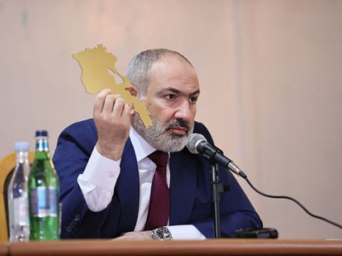 Paşinyan erməniləri dilə tutur: azərbaycanlıların 50 metr aralıda olmasına öyrəşməliyik!