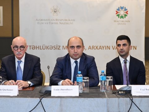 Nazir məktəblərdəki neqativ hadisələrdən danışdı: 