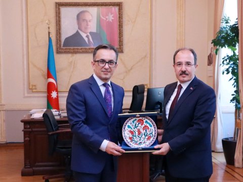 Yeni komitə sədri Türkiyə səfiri ilə görüşdü
