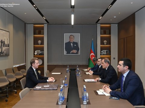 Əlcəzairin səfiri Azərbaycanı tərk edir