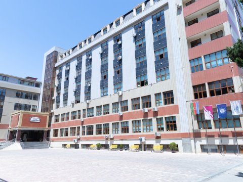 DÜNYA IB Məktəbinin şagirdləri qızıl və gümüş medallar qazandılar