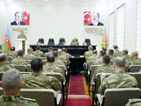 Zakir Həsənov Orduya ayıq-sayıqlığı artırmaq göstərişi verdi - VİDEO