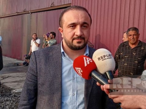 Taxta bazarında zərərçəkən sahibkar: “70-80 min manatlıq ziyan dəyib”