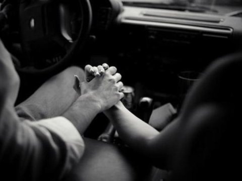 Kişi tanışı olan qadının evində öldü