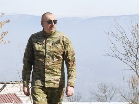 “İlham Əliyev qeyri-mümkün olanı bir güllə atılmadan mümkün etdi” - Tanınmış QAZAXLILAR