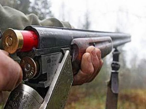 Gəncə sakini özünü GÜLLƏLƏDİ