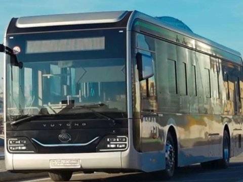 Çindən Azərbaycana 160 elektrik avtobusu gətirildi