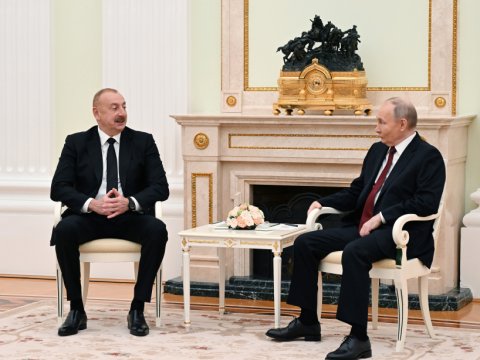 İlham Əliyevin Putinlə təkbətək görüşü KEÇİRİLİB