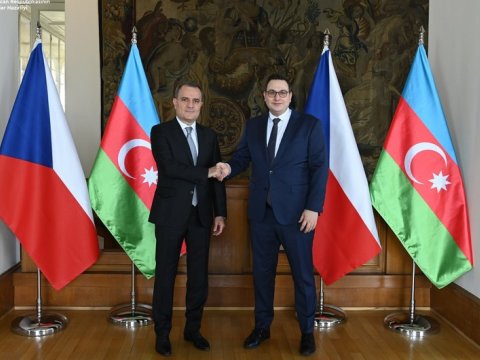 Ceyhun Bayramov çexiyalı həmkarı ilə görüşdü - FOTO