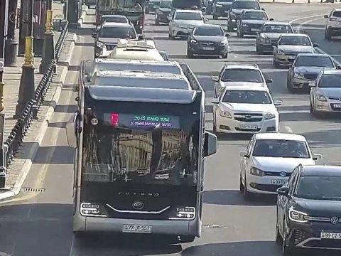 Bakıda tıxac olan yolların sayı artıb - SİYAHI