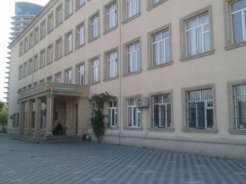 İdarə yanğın olan məktəblə bağlı məlumat yaydı