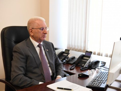 Elm və təhsil komitəsi iki qanun layihəsini plenar iclasa tövsiyə etdi