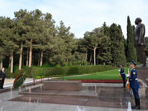 Japarov Fəxri Xiyabanda - FOTO