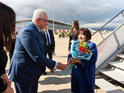 Spiker Monteneqroda səfərdədir - FOTO