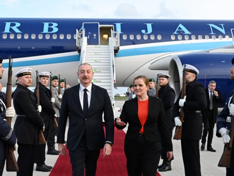 İlham Əliyev Almaniyada işgüzar səfərdədir - FOTO
