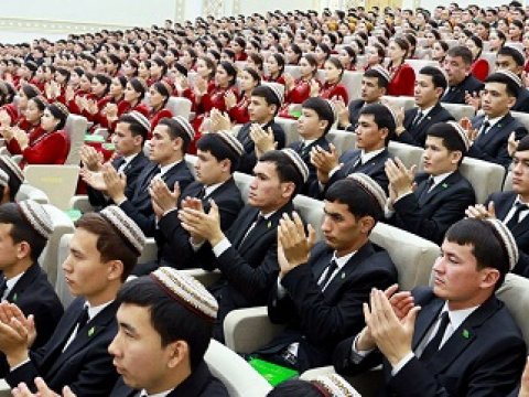 “Türkmən atı və dünya atçılıq sənəti” mövzusunda konfrans keçirilib