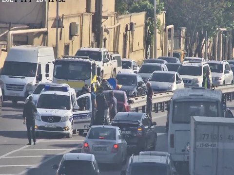 Bibiheybət məscidinin qarşısında qəza - FOTO