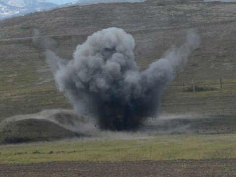 Ağdamda mina partladı - Yaralı var