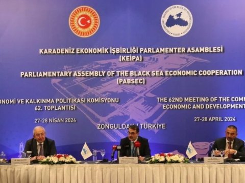 Ankara ABŞ və Aİ-nin Qafqaza münasibətindən narahatdır