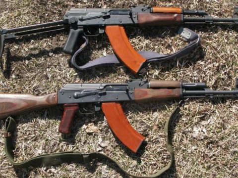 Həftəsonu aşkarlanan silahların SAYI