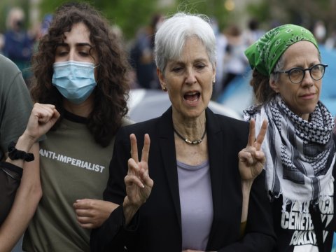 ABŞ-da prezidentliyə namizəd SAXLANILDI