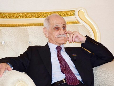 Tanınmış jurnalist vəfat etdi
